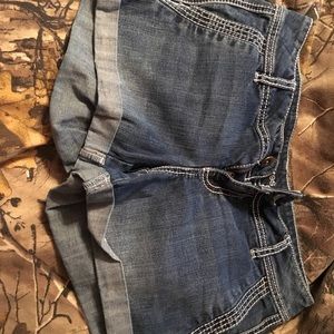 Maurices brand jean shorts sIze 1/2.